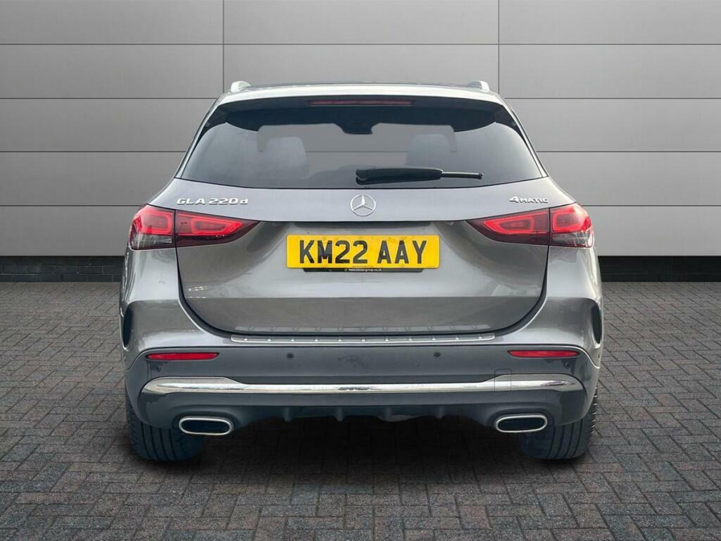 Mercedes-Benz GLA Class Gla 200 Sport White #6