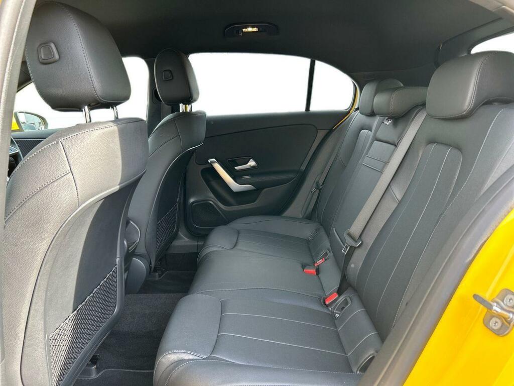 Mercedes-Benz A Class 2.0 A200d Sport Executive 8G-dct Euro 6 Ss Yellow #4