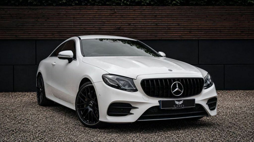 Mercedes-Benz E Class 2020 2.0 E300 Gpf Amg Line Premium Plus Coupe White #3