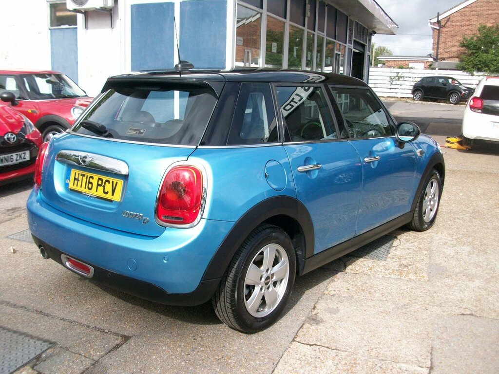 Mini Hatch 1.5 Cooper D Euro 6 Ss Blue #2