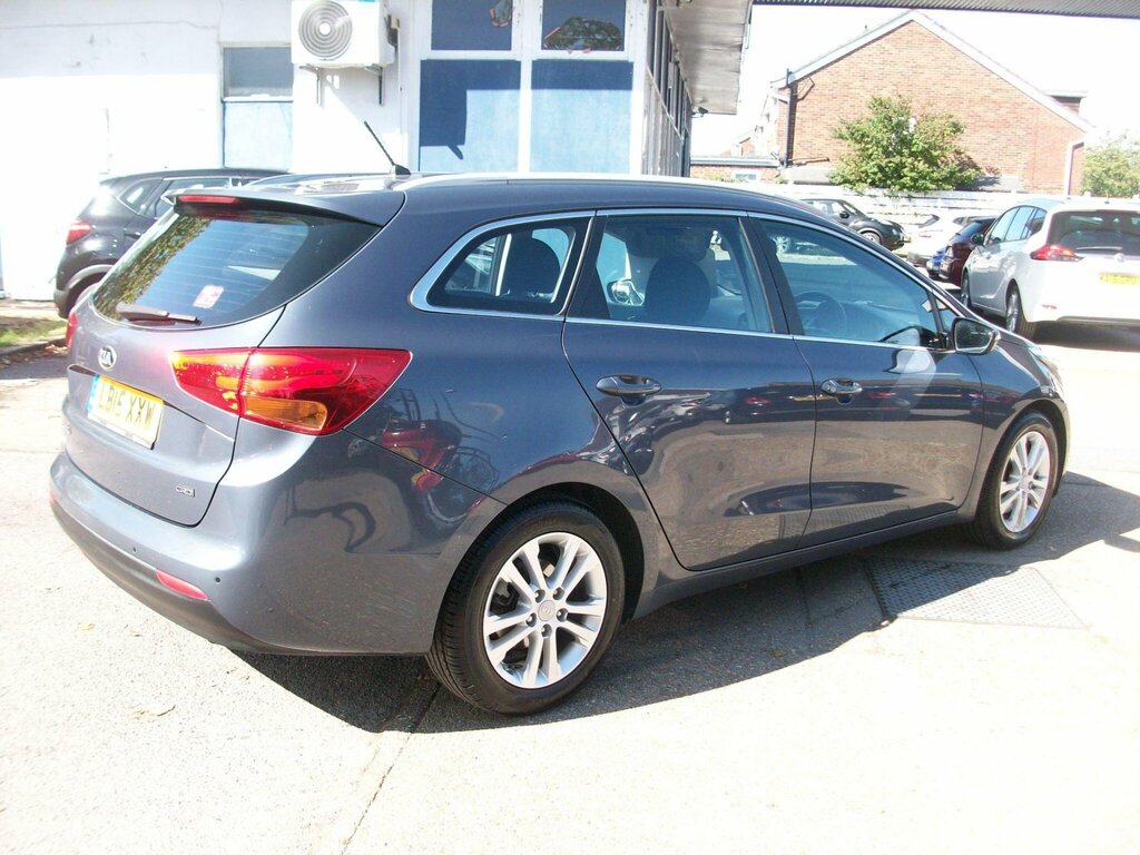 Kia Ceed 1.6 Crdi 2 Sportswagon Euro 5 Blue #4