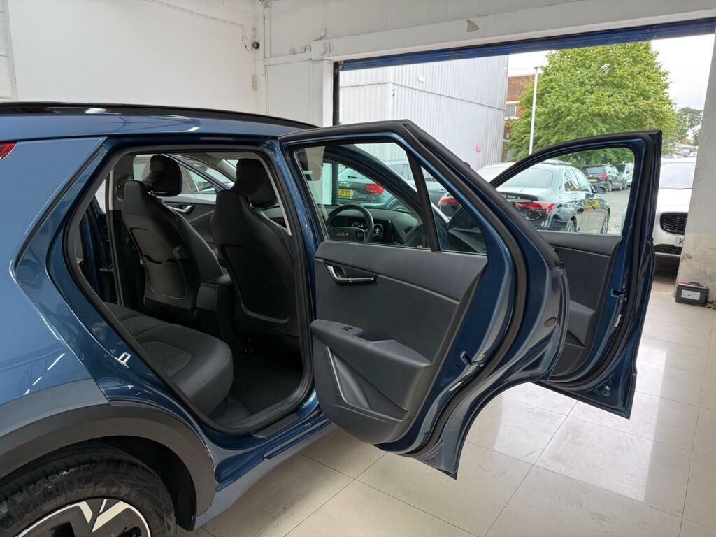 Kia e-Niro 64.8Kwh 2 Suv 201 Bhp White #40
