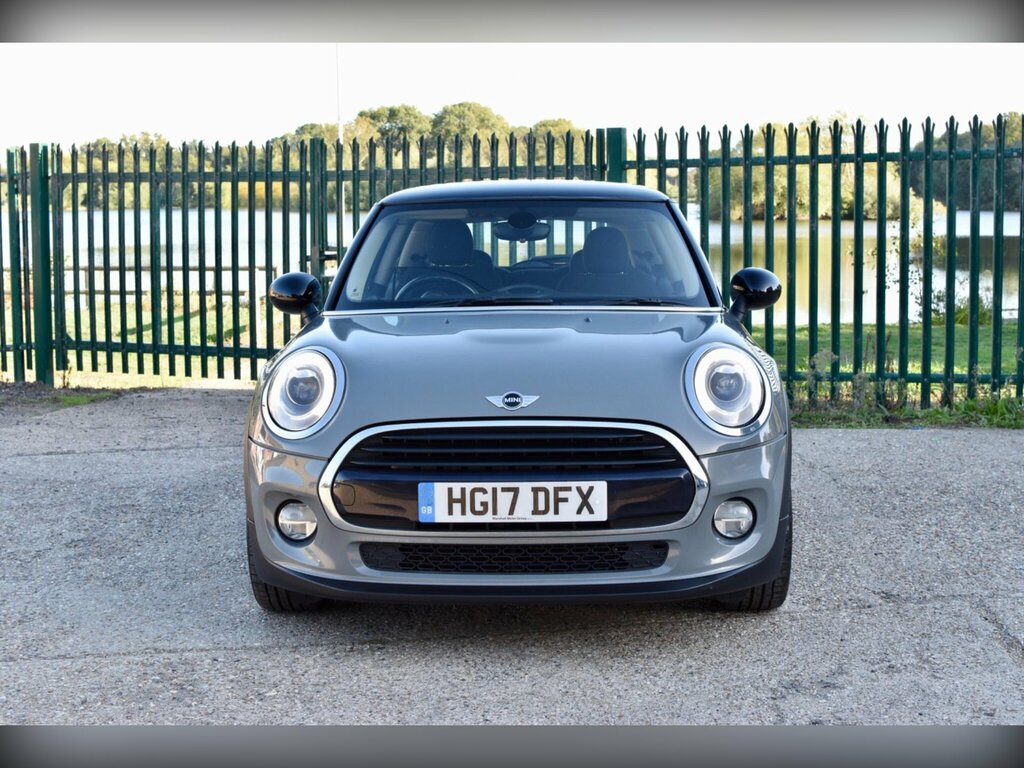 Mini Hatch 1.5 Cooper D Hatchback Euro 6 S Grey #2