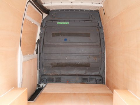 Volkswagen Crafter Cr35 Tdi M White #3