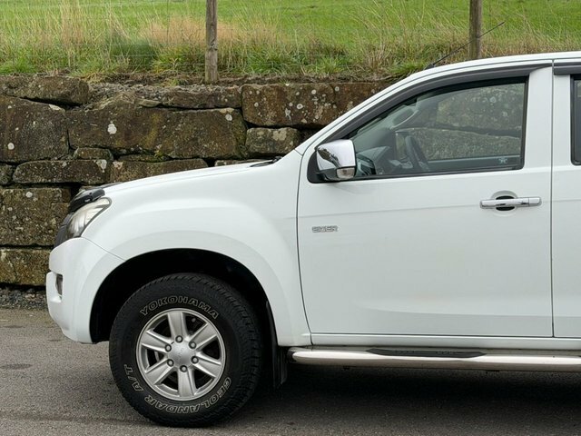 Isuzu D-Max 2014 2.5 Td Eiger Pickup 4X4 19 White #3