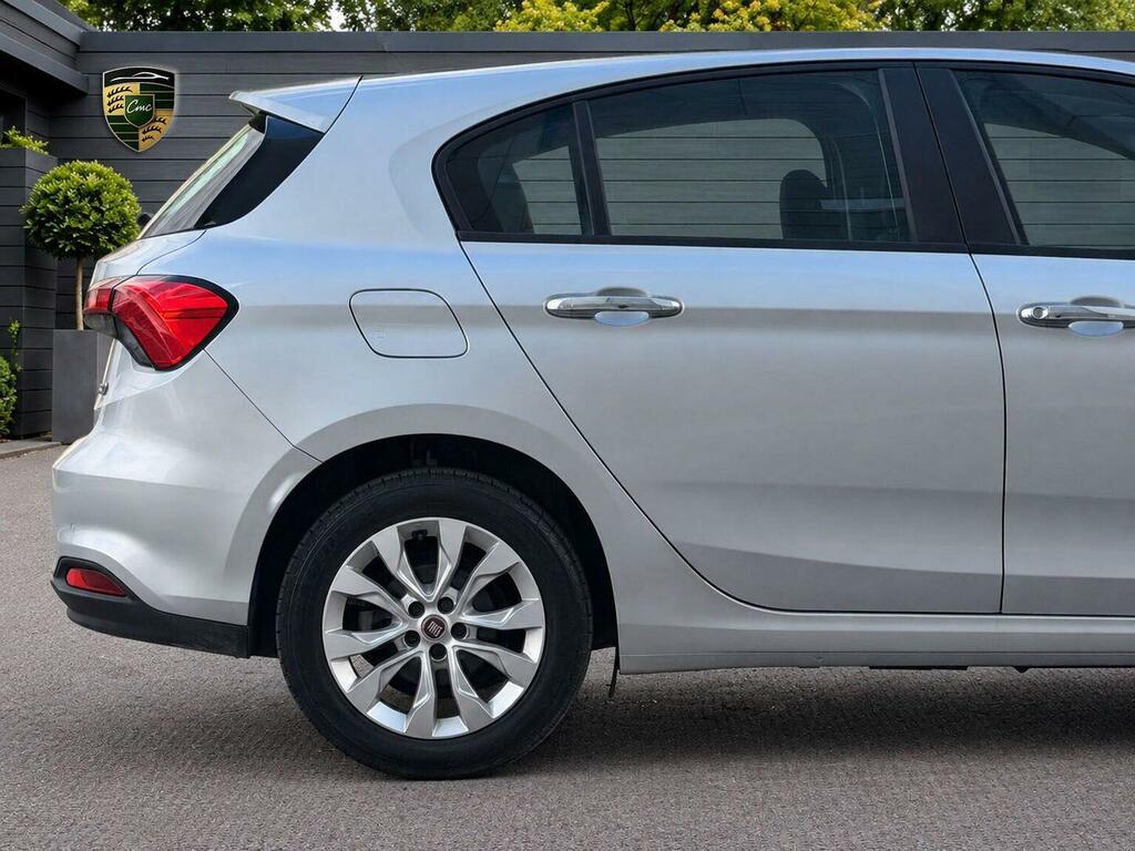 Fiat Tipo 1.6 Multijetii Lounge Euro 6 Ss Black #11