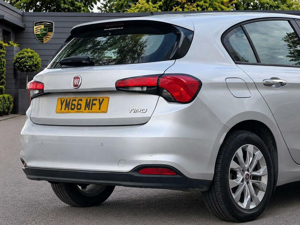 Fiat Tipo 1.6 Multijetii Lounge Euro 6 Ss Black #7