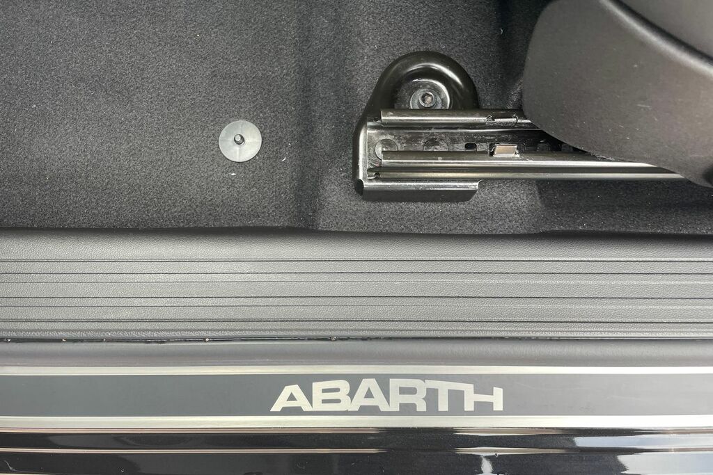 Abarth 595 1.4 T-jet 165 Turismo 70Th Anniversary #28