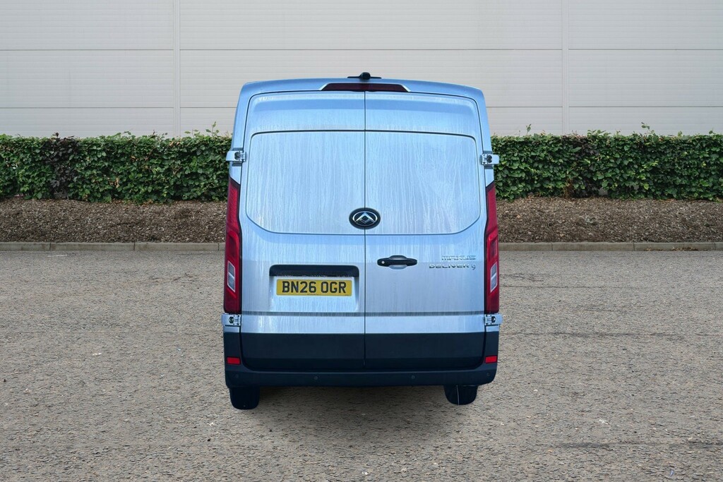 Maxus Deliver 9 Maxus Deliver 9 Lwb Fwd 2.0 D20 150 High Ro Silver #5