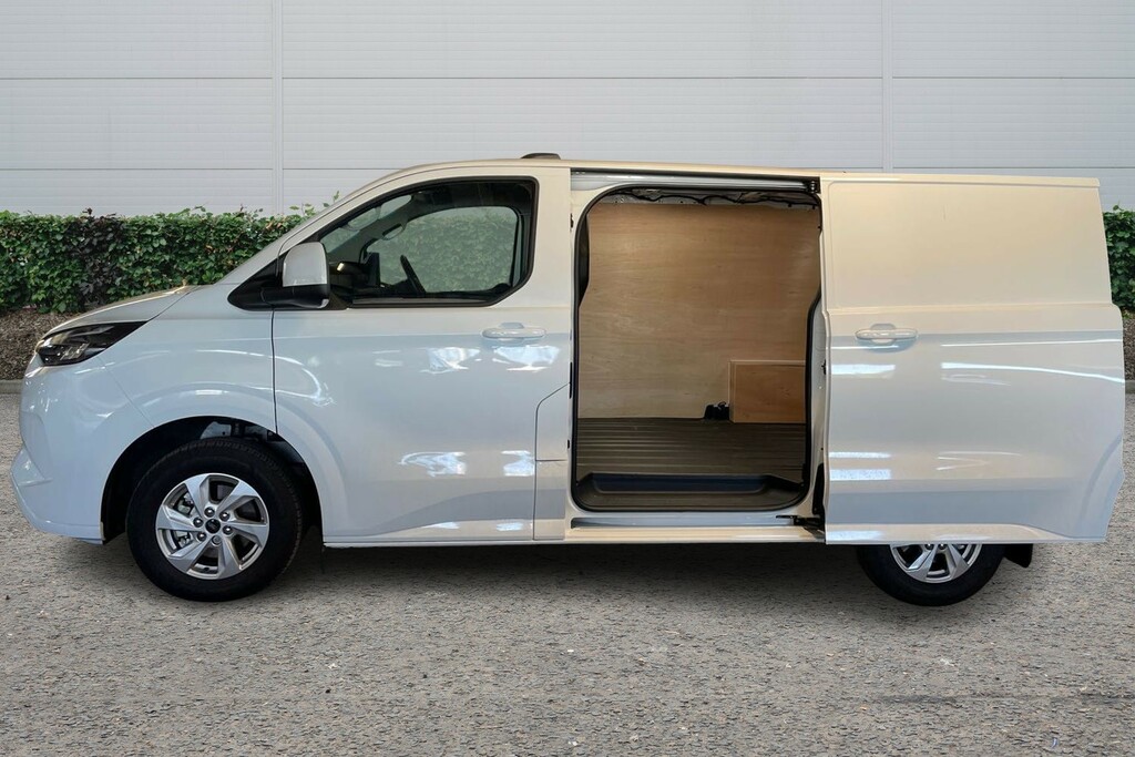 Ford Transit Custom Ford Transit Custom 320 L1 Pet 2.5 Phev 232Ps H1 V White #3
