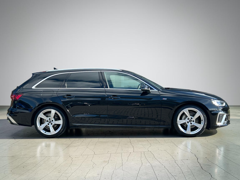 Audi A4 Avant 2.0 Tfsi 40 S Line Estate S Tronic Euro Black
