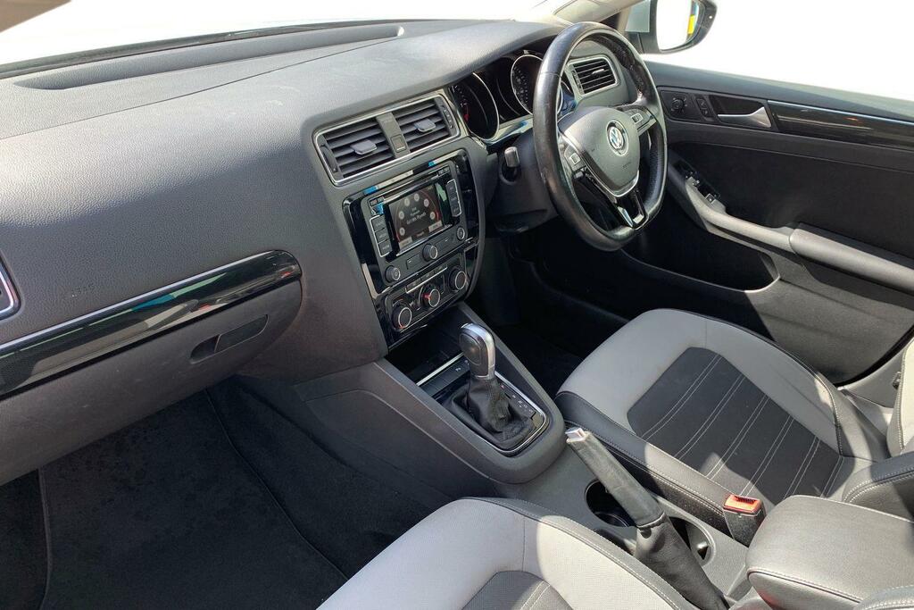 Volkswagen Jetta 2.0 Tdi Bluemotion Tech Gt Dsg Euro 6 Ss Silver #2