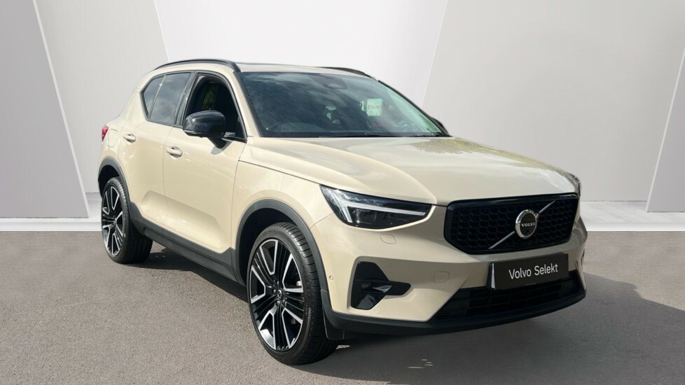 Volvo XC40 Ultra, B4 Mild Hybrid, Dark