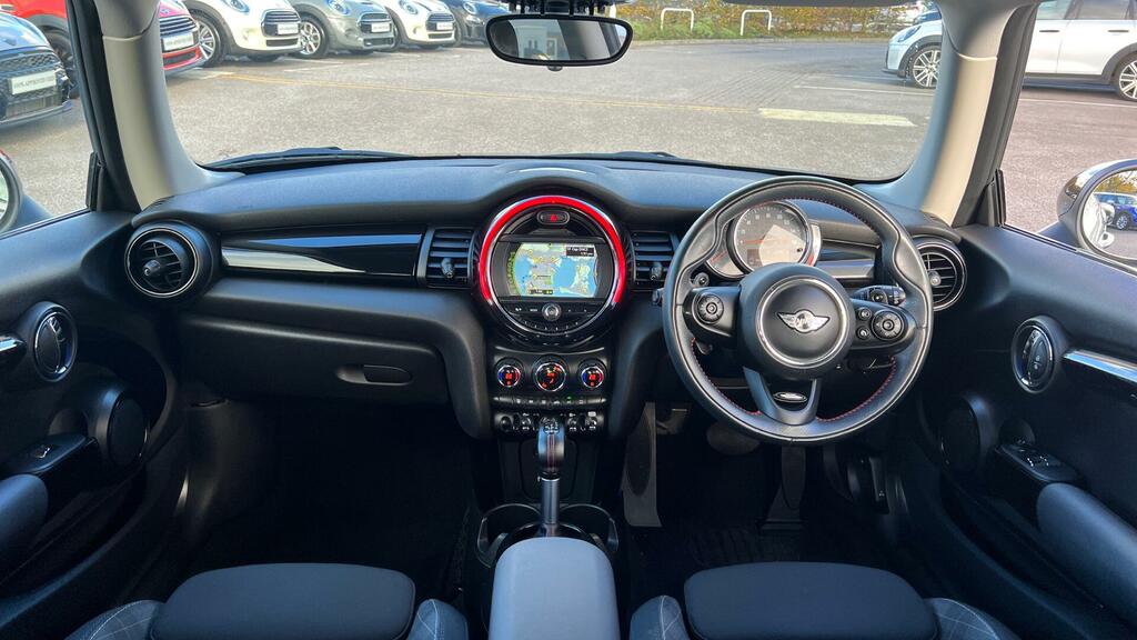 Mini Hatch Cooper S 3-Door Hatch White #4