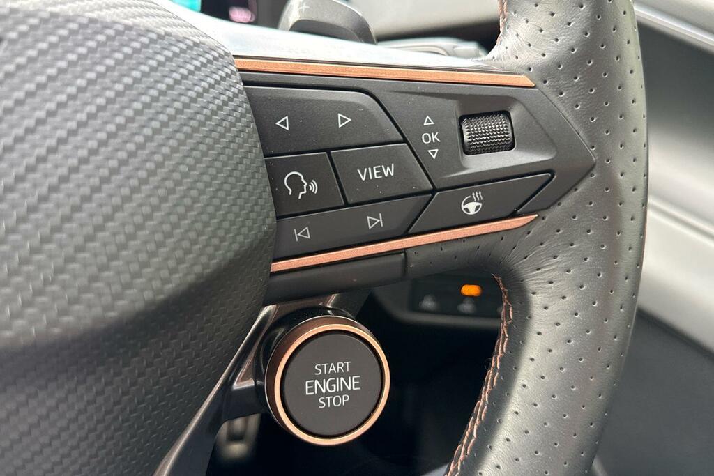 Cupra Terramar 1.5 Etsi V2 Suv Hybrid Dsg 150 Ps Grey #25