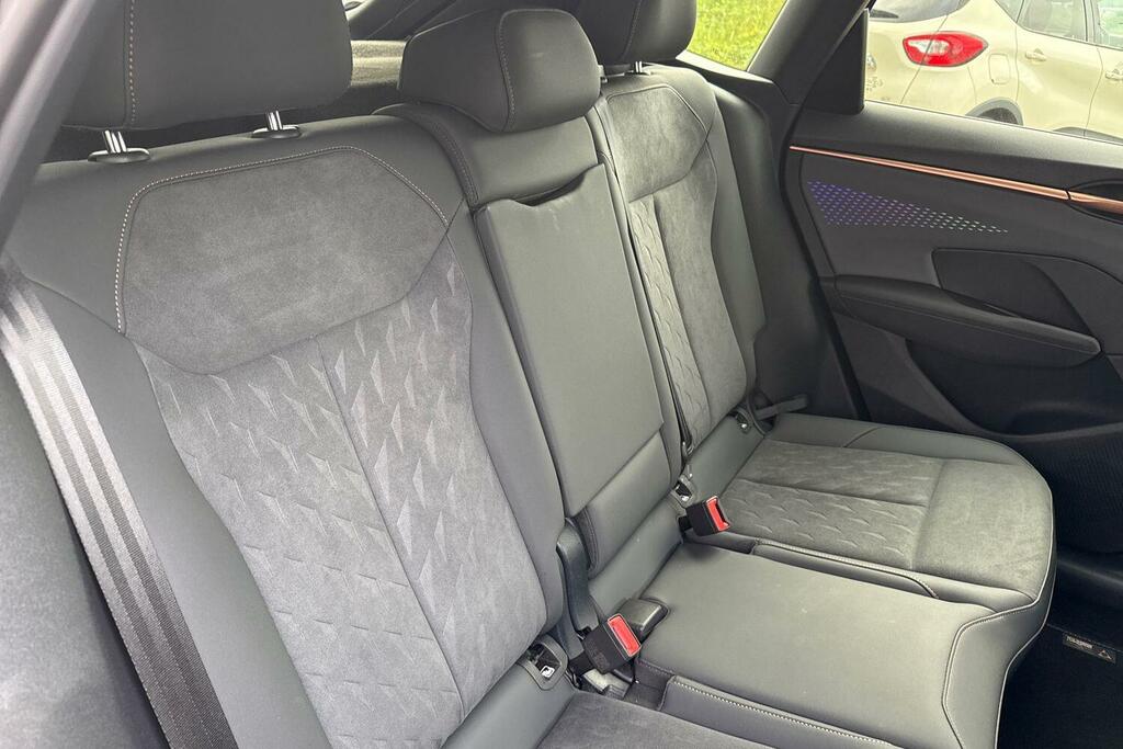 Cupra Terramar 1.5 Etsi V2 Suv Hybrid Dsg 150 Ps Grey #37