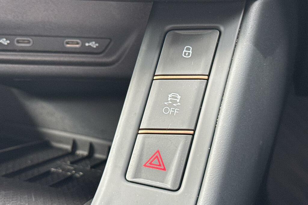 Cupra Terramar 1.5 Etsi V2 Suv Hybrid Dsg 150 Ps Grey #21