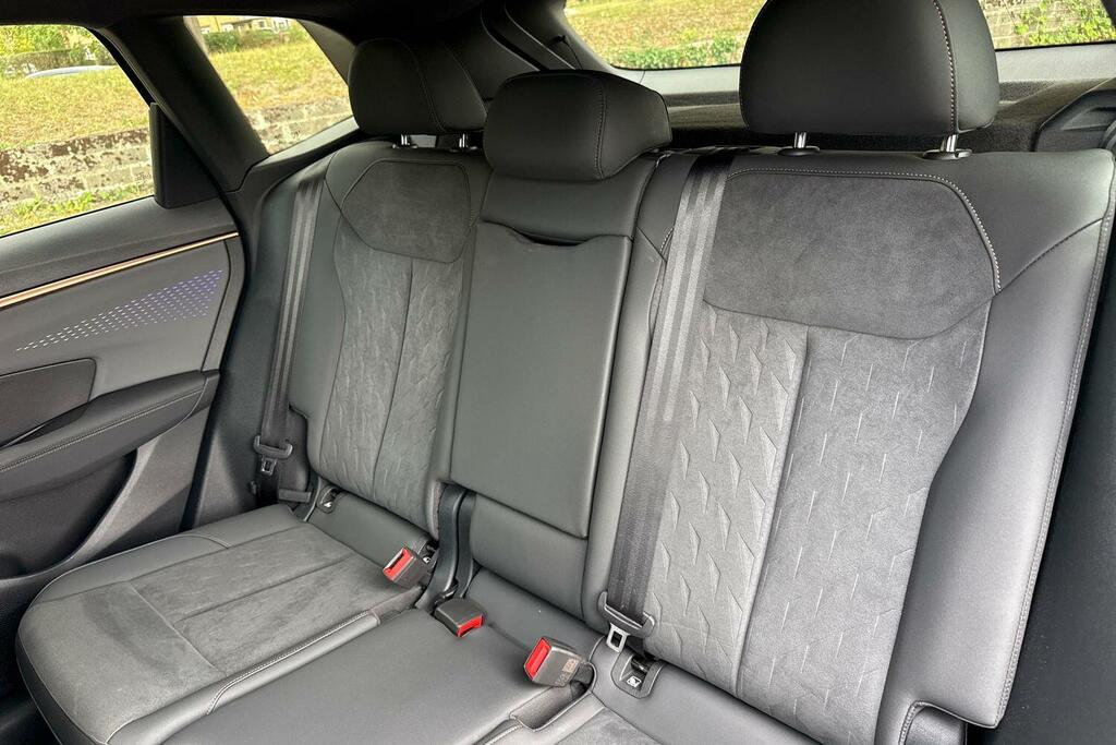 Cupra Terramar 1.5 Etsi V2 Suv Hybrid Dsg 150 Ps Grey #19