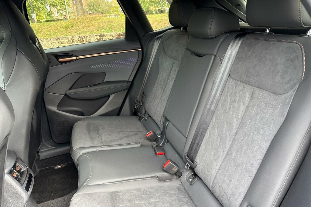 Cupra Terramar 1.5 Etsi V2 Suv Hybrid Dsg 150 Ps Grey #39