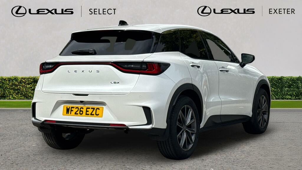 Lexus LBX 1.5 Vvt-ie Premium Plus E-cvt Euro 6 Ss White #2