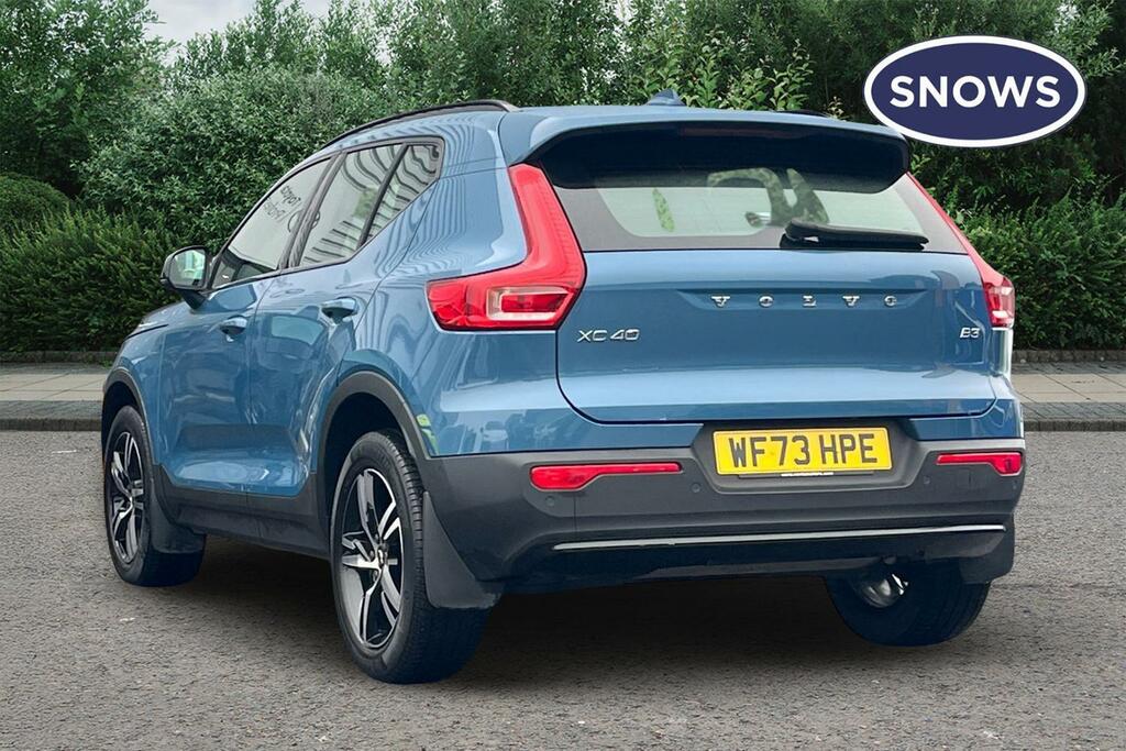 Volvo XC40 2.0 B3 Mhev Plus Dark Dct Euro 6 Ss WF73HPE Blue #3