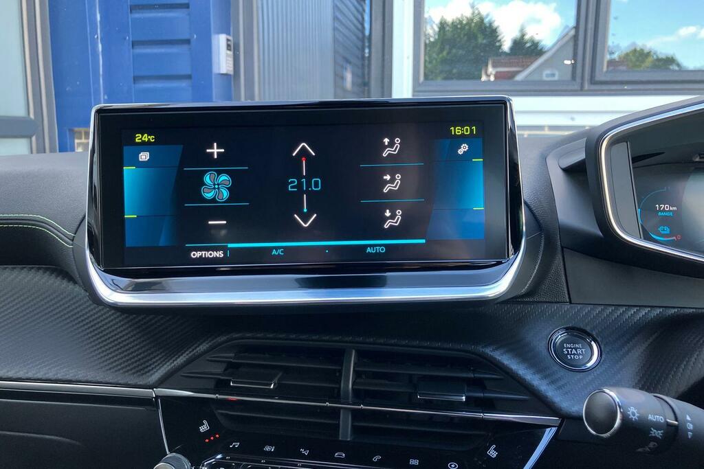 Peugeot e-208 50Kwh Gt Line  #33