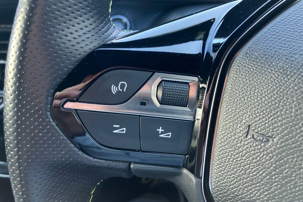 Peugeot e-208 50Kwh Gt Line  #17