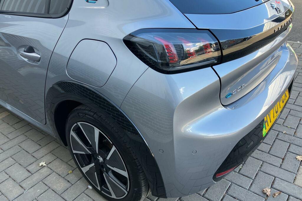 Peugeot e-208 50Kwh Gt Grey #6