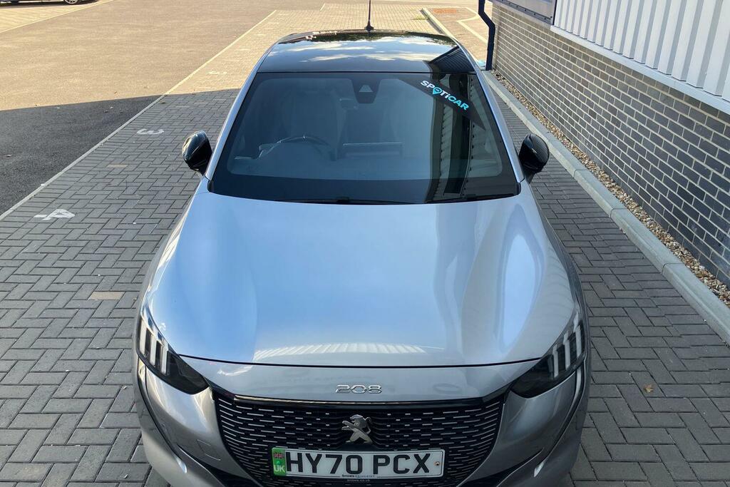 Peugeot e-208 50Kwh Gt Grey #5