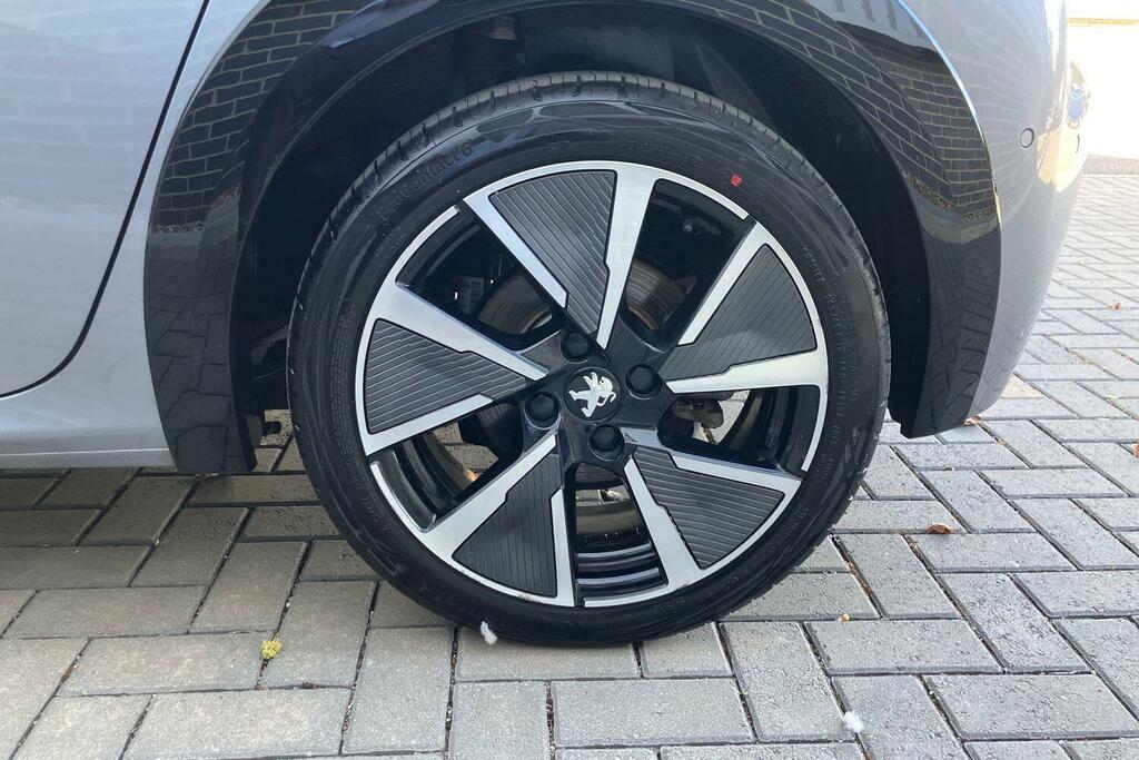 Peugeot e-208 50Kwh Gt Line  #24