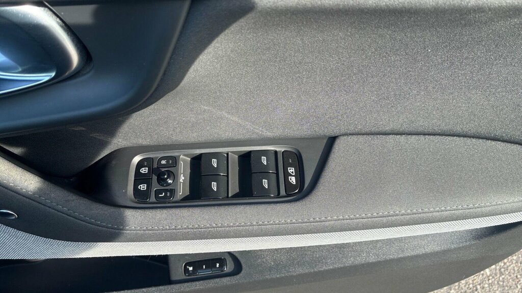 Polestar 2 300Kw 78Kwh Long Range Dual Motor 4Wd Silver #33