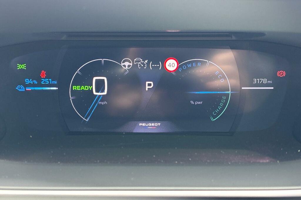 Peugeot e-208 50Kwh Allure  #14