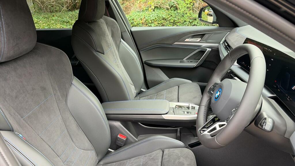 BMW iX1 20 66.5Kwh Shadow Edition Edrive 11Kw Ch Black #6