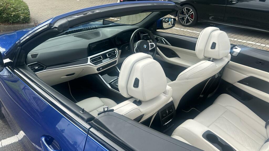 BMW 4 Series 420I M Sport Step 2022 Blue #26