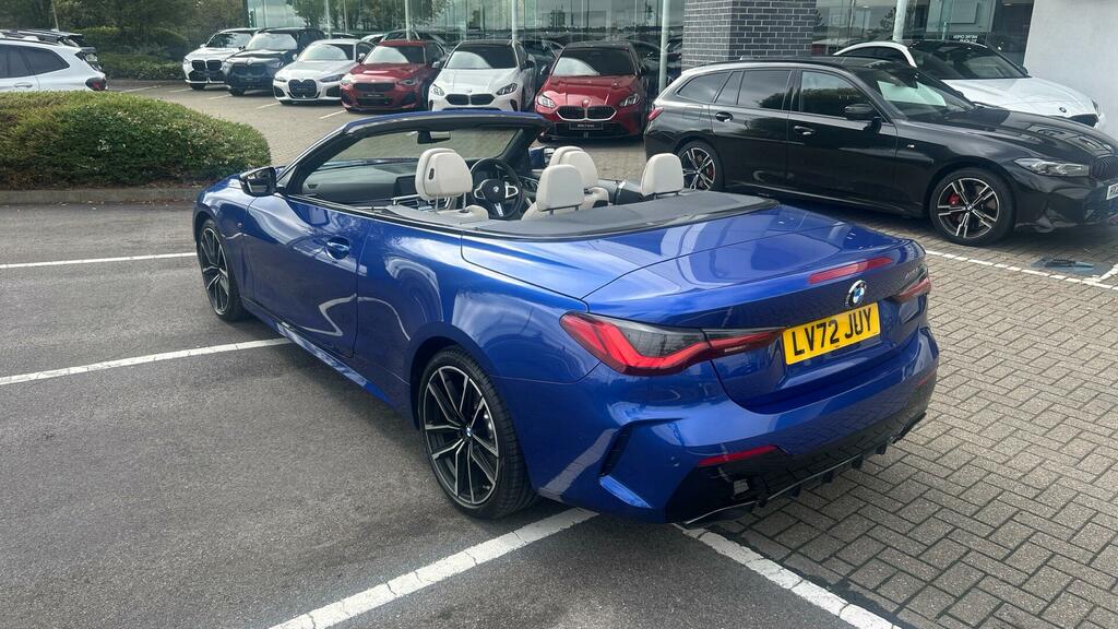 BMW 4 Series 420I M Sport Step 2022 Blue #25