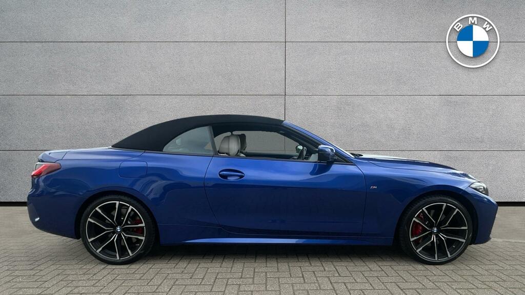 BMW 4 Series M440i Xdrive Convertible Blue #3