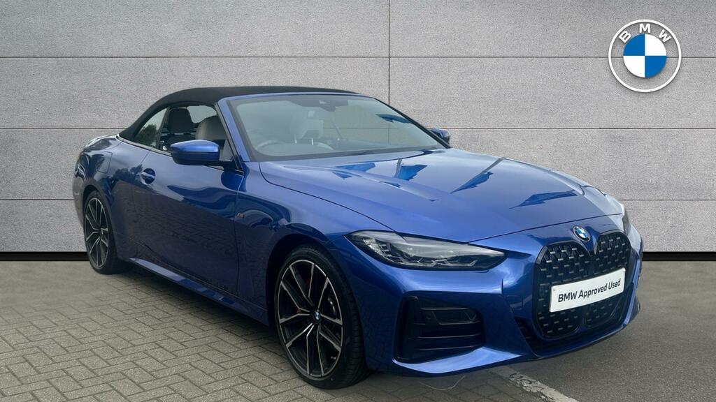 BMW 4 Series M440i Xdrive Convertible Blue