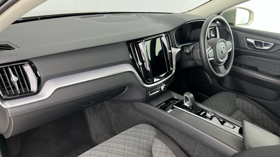 Volvo V60 Core, B3 Mild Hybrid, #6