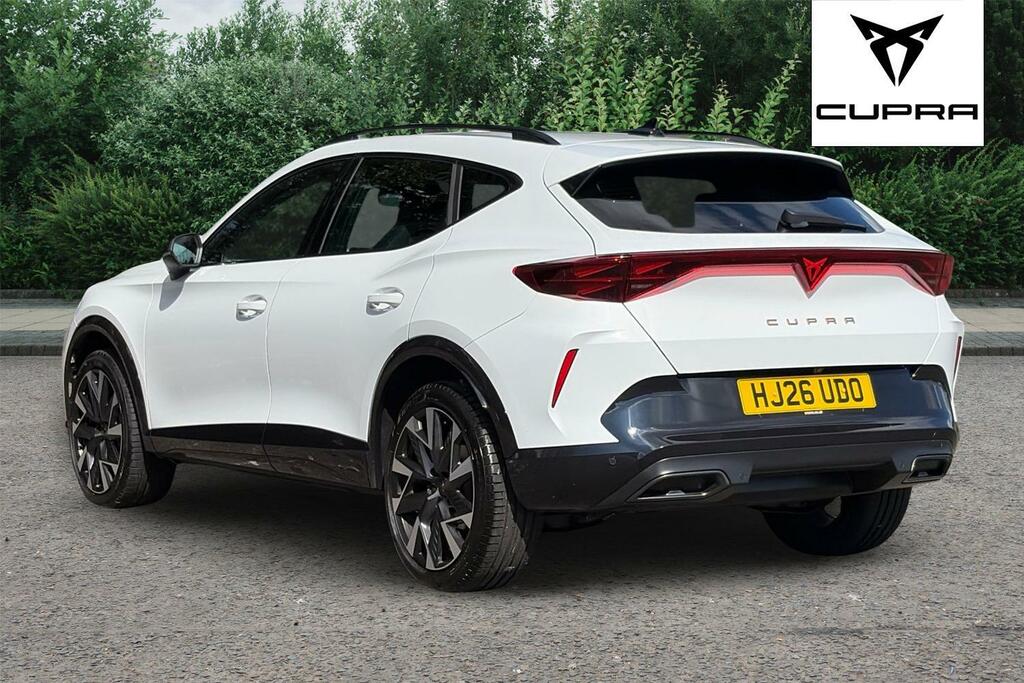 Cupra Formentor 1.5 Etsi 150 V2 Dsg White #3