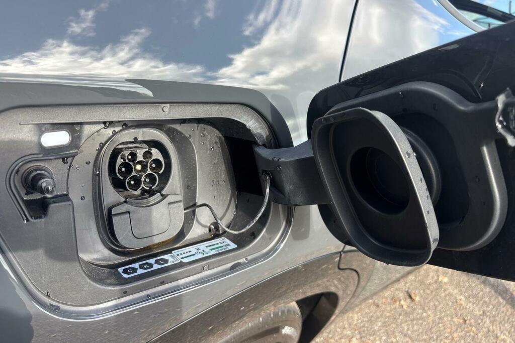 Cupra Tavascan 210Kw V1 77Kwh Grey #36