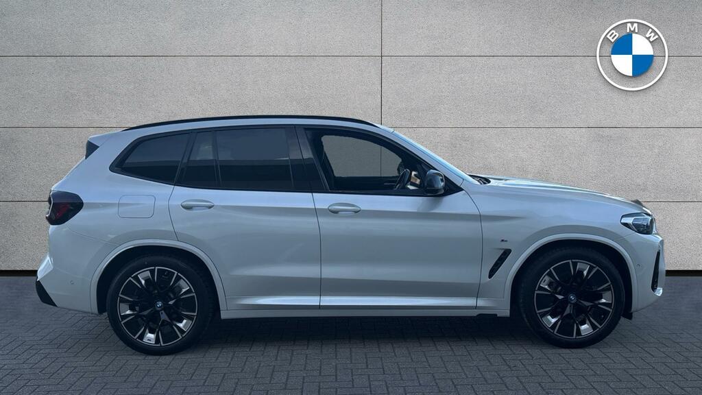 BMW iX3 210Kw M Sport 80Kwh White #3