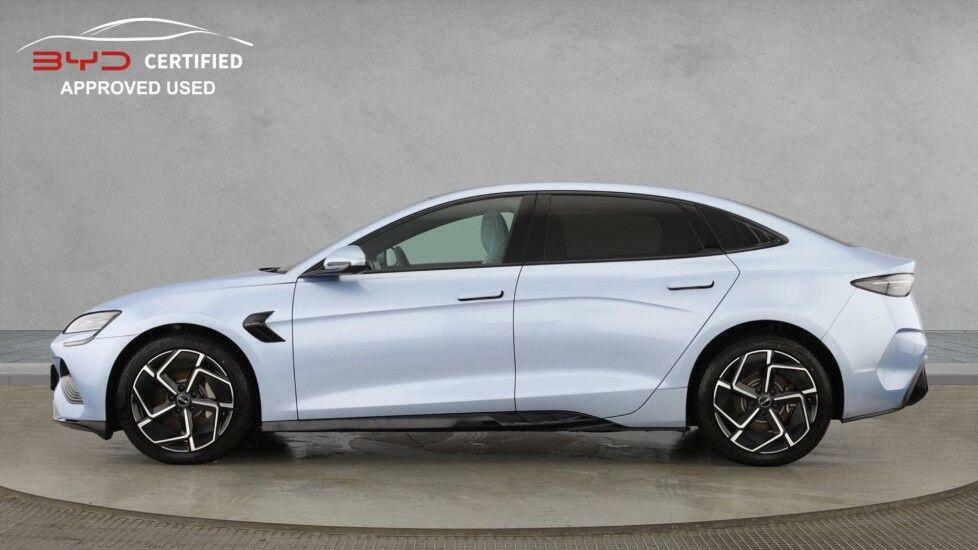 Byd Seal 82.5Kwh Excellence Saloon Awd White #17