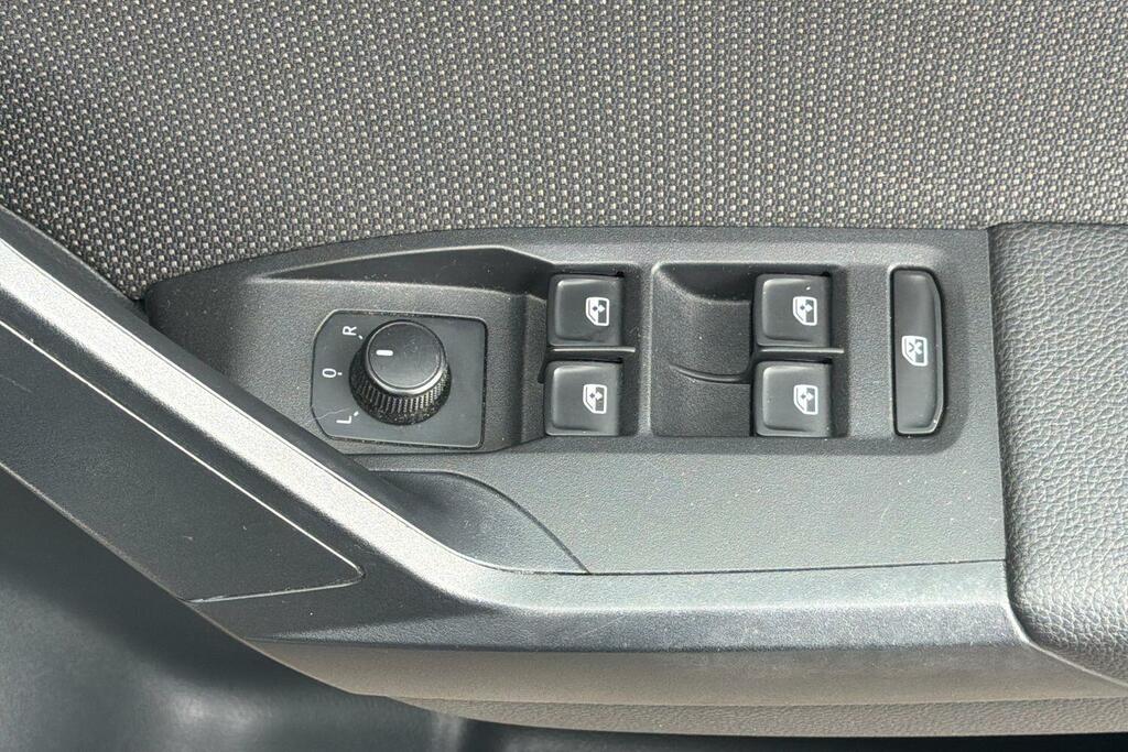 Seat Arona 1.0 Tsi 115 Fr Dsg Black #18