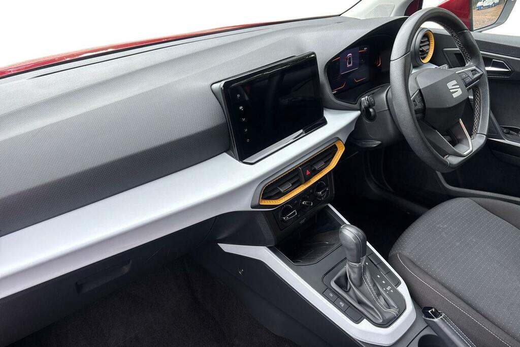Seat Arona 1.0 Tsi 110 Se Technology Dsg Red #2