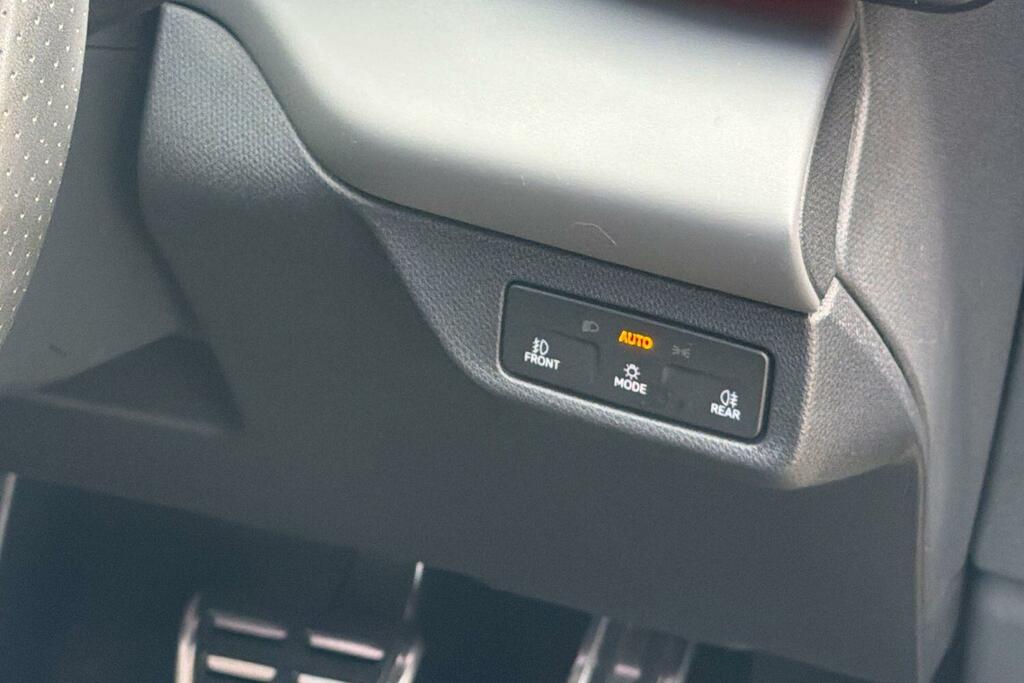 Cupra Terramar 1.5 Ehybrid 204 V2 Dsg Black #34