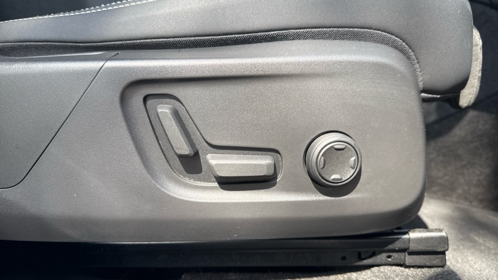 Volvo XC40 Recharge Twin Ultimate Awd Silver #28