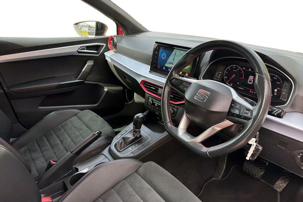 Seat Ibiza 1.0 Tsi 115 Fr Sport Dsg Red #6