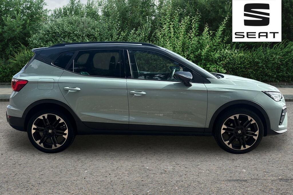 Seat Arona 1.0 Tsi 115 Fr Sport Grey #4