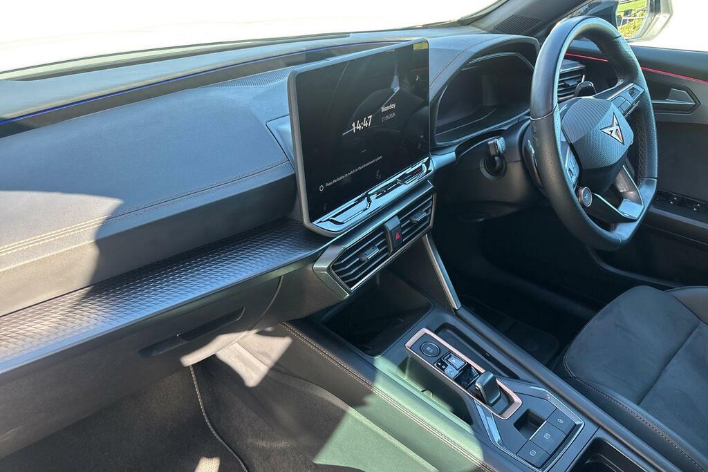 Cupra Formentor 1.5 Etsi 150 V2 Dsg White #2
