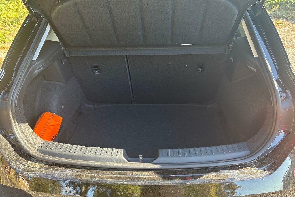 Seat Leon 2.0 Tdi Fr Sport Hatchback Euro Red #20